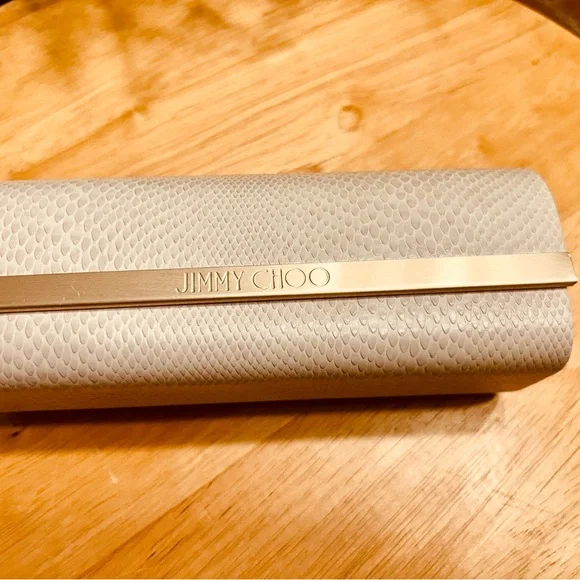 Jimmy Choo eyeglass holder - Picture 6 of 7